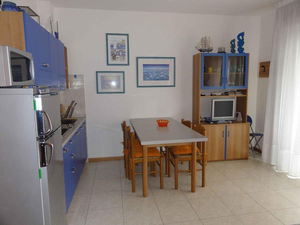 Appartamento In 38290 *